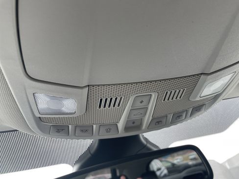 Used 2024 Ford Edge SEL w/ Convenience Package image 34