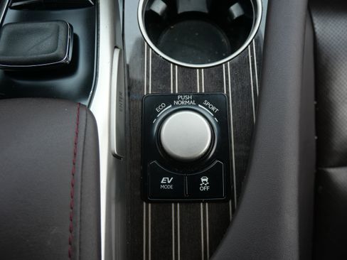 Used 2016 Lexus RX 450h FWD w/ Luxury Package image 30