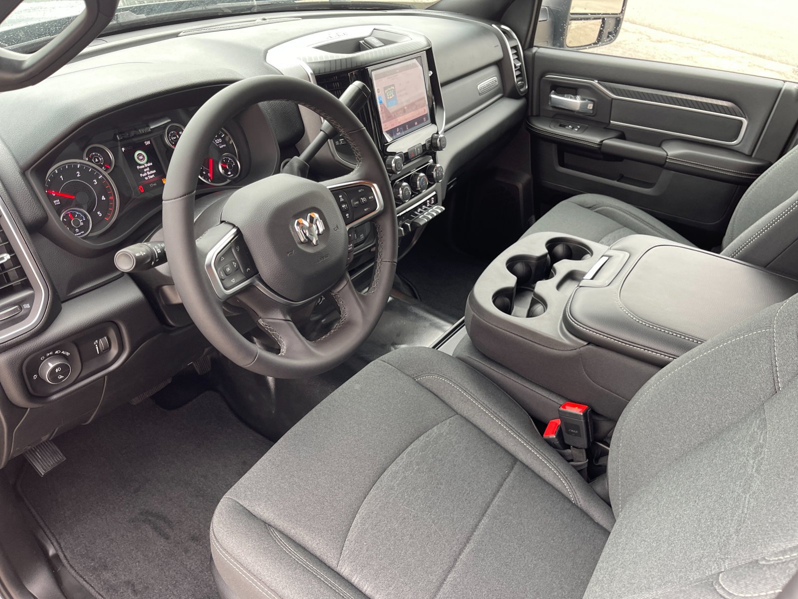 New 2026 RAM 2500 Big Horn AWD/4WD image 10