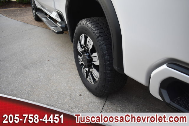 Used 2024 GMC Sierra 2500 Denali w/ Technology Package AWD/4WD image 16