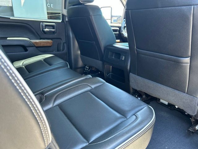 Used 2019 Chevrolet Silverado 2500 High Country w/ Duramax Plus Package AWD/4WD image 16