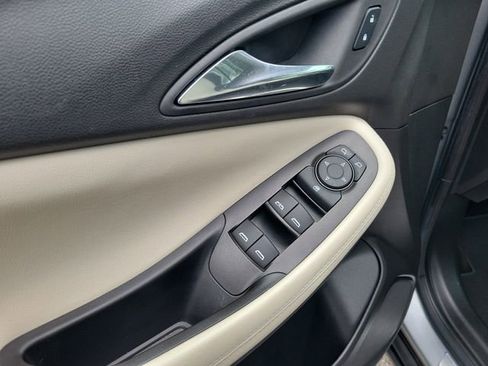 Used 2023 Buick Encore GX Preferred w/ Cold Weather Comfort Package FWD image 15