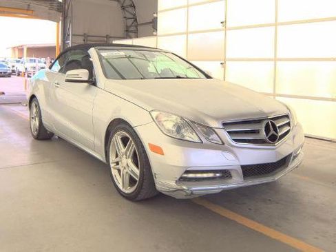 Used 2013 Mercedes-Benz E 350 Cabriolet w/ Premium 1 Pkg image 3