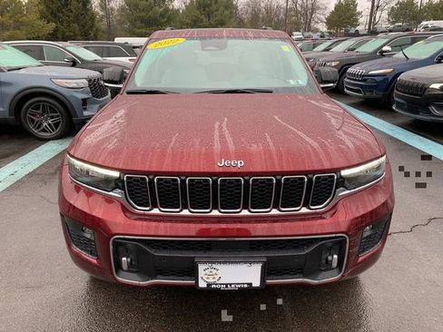 Used 2022 Jeep Grand Cherokee Overland AWD/4WD image 9