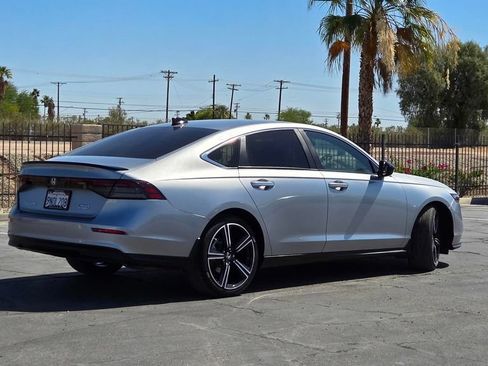 Used 2024 Honda Accord Sport image 4