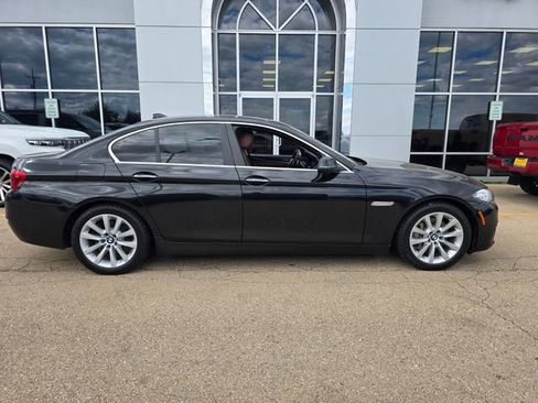 Used 2016 BMW 535i xDrive Sedan AWD/4WD image 2