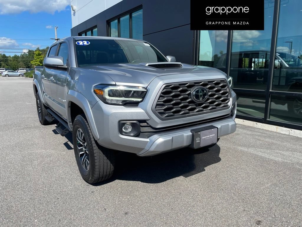 Used 2022 Toyota Tacoma TRD Sport w/ TRD Premium Sport Package AWD/4WD image 1