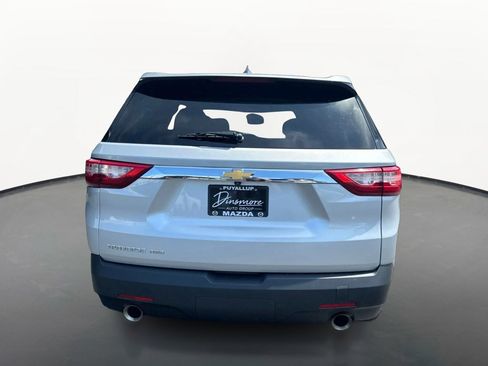 Used 2020 Chevrolet Traverse LS w/ LPO, Floor Liner Package AWD/4WD image 4