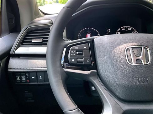 Certified 2026 Honda Odyssey EX-L image 23