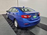 Used 2018 Chevrolet Cruze LT w/ Convenience Package image 5