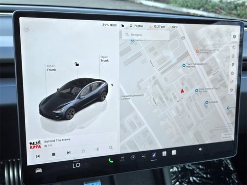 Used 2025 Tesla Model 3 Performance image 22