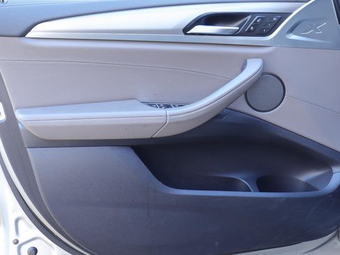 Used 2020 BMW X4 M Base image 9