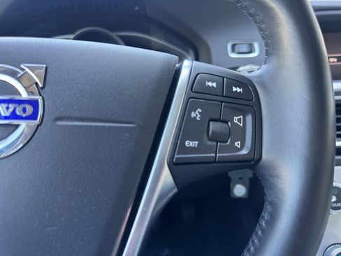 Used 2018 Volvo S60 T5 Dynamic w/ Protection Package AWD/4WD image 17