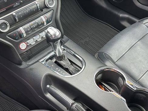Used 2015 Ford Mustang Premium RWD image 19