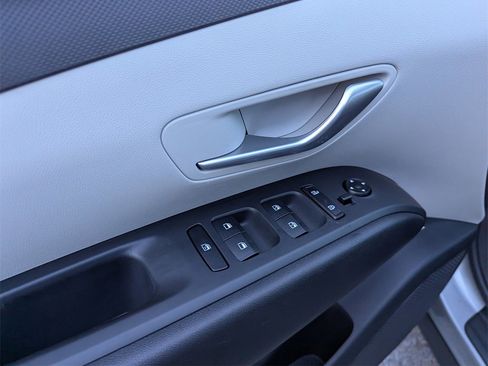 Certified 2024 Hyundai Tucson SEL image 18