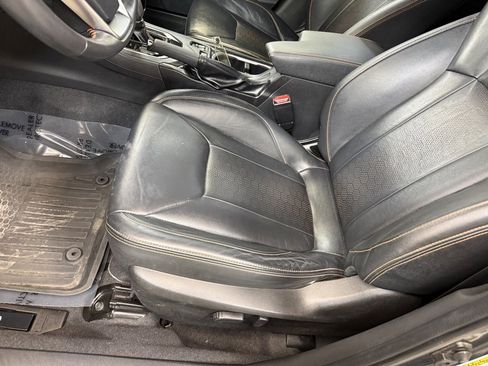 Used 2021 Subaru Crosstrek 2.5i Limited w/ Popular Package #4 image 10