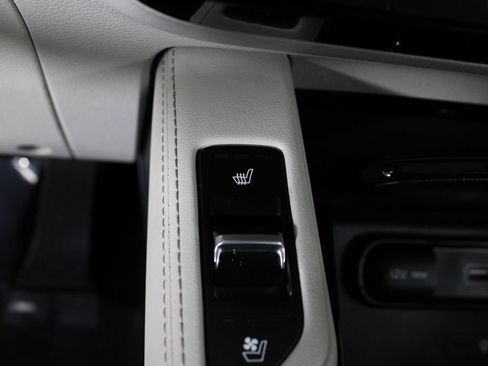 Used 2021 Kia Telluride EX w/ EX Premium Package image 25