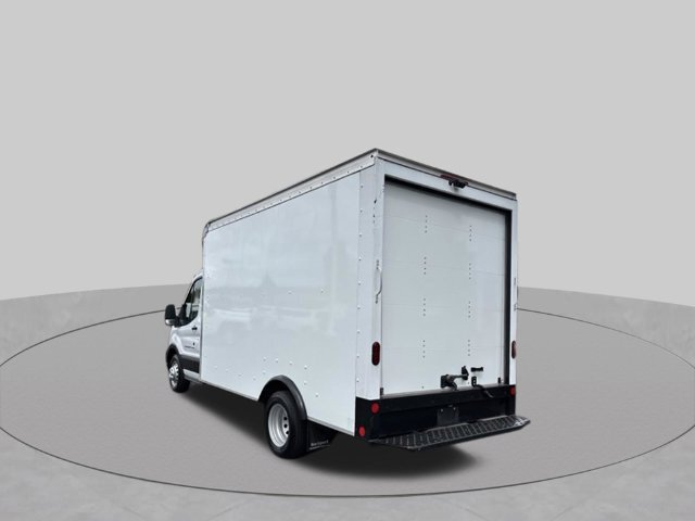 Used 2023 Ford Transit 350 DRW RWD image 3