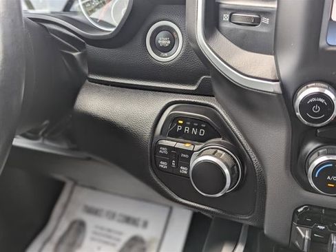 Used 2022 RAM 1500 Big Horn AWD/4WD image 37