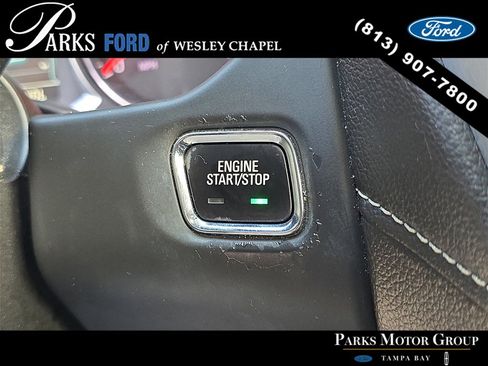 Used 2018 GMC Acadia SLT image 27