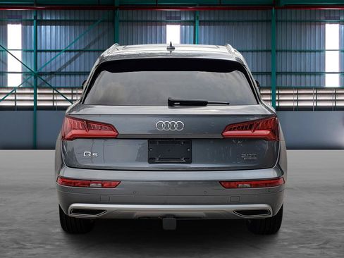 Used 2018 Audi Q5 2.0T Premium Plus w/ Premium Plus Package AWD/4WD image 4