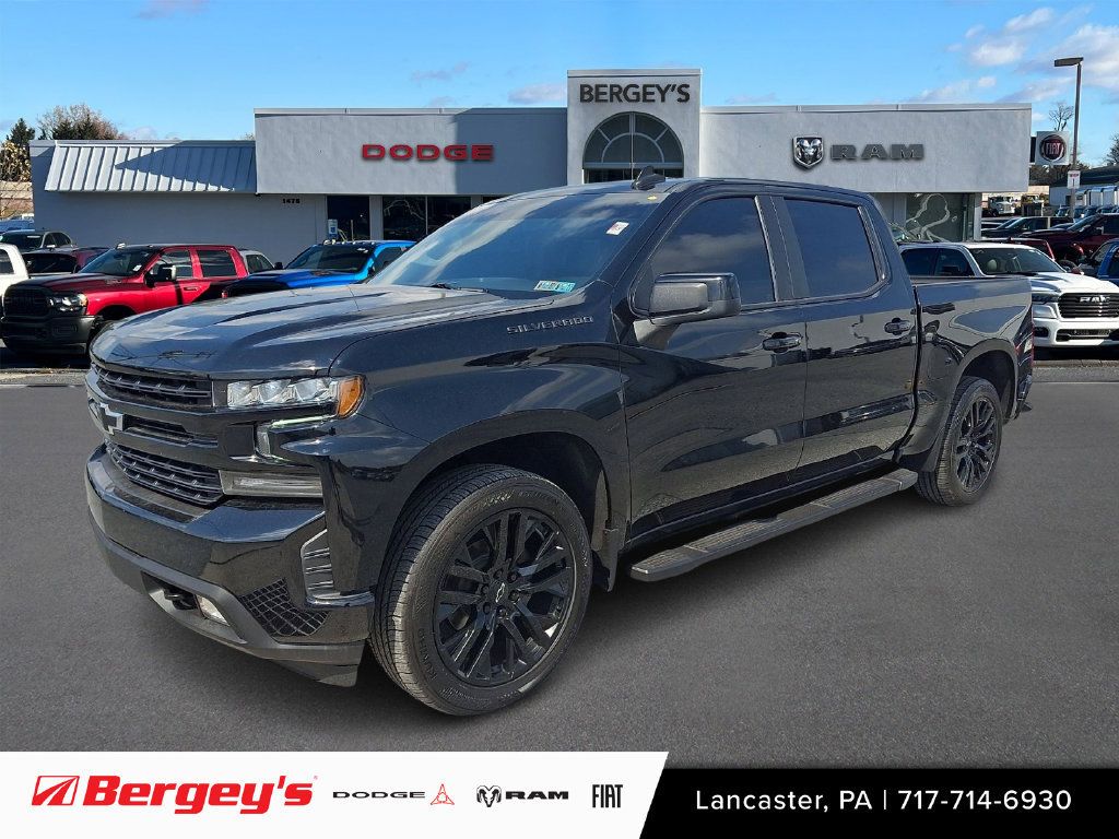 Used 2022 Chevrolet Silverado 1500 RST w/ Convenience Package II AWD/4WD image 1