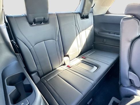 Used 2026 INFINITI QX60 Luxe w/ Cargo Package FWD image 29