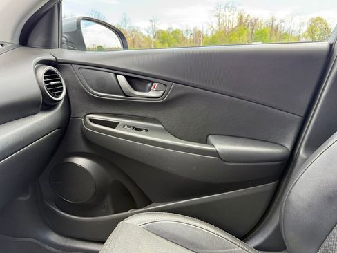 Used 2021 Hyundai Kona Ultimate w/ Cargo Package image 37