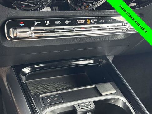Used 2021 Mercedes-Benz GLA 250 4MATIC image 19
