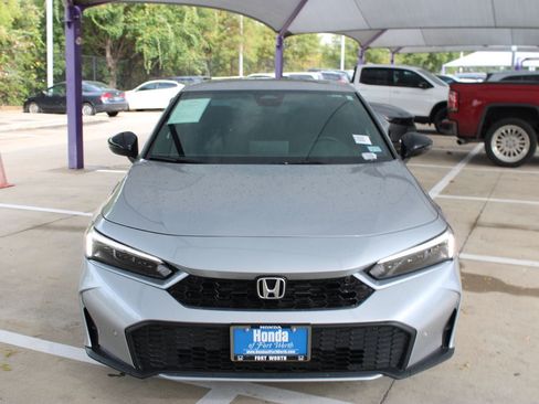 Used 2025 Honda Civic Sport image 9