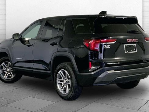 Used 2025 GMC Terrain Elevation FWD image 11