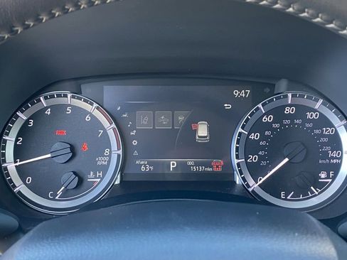 Certified 2025 Toyota Highlander XLE image 33