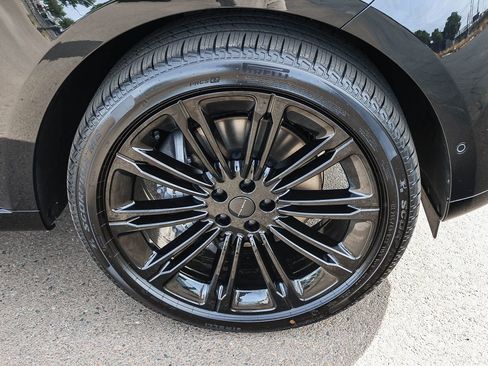 New 2026 Land Rover Range Rover SE image 14