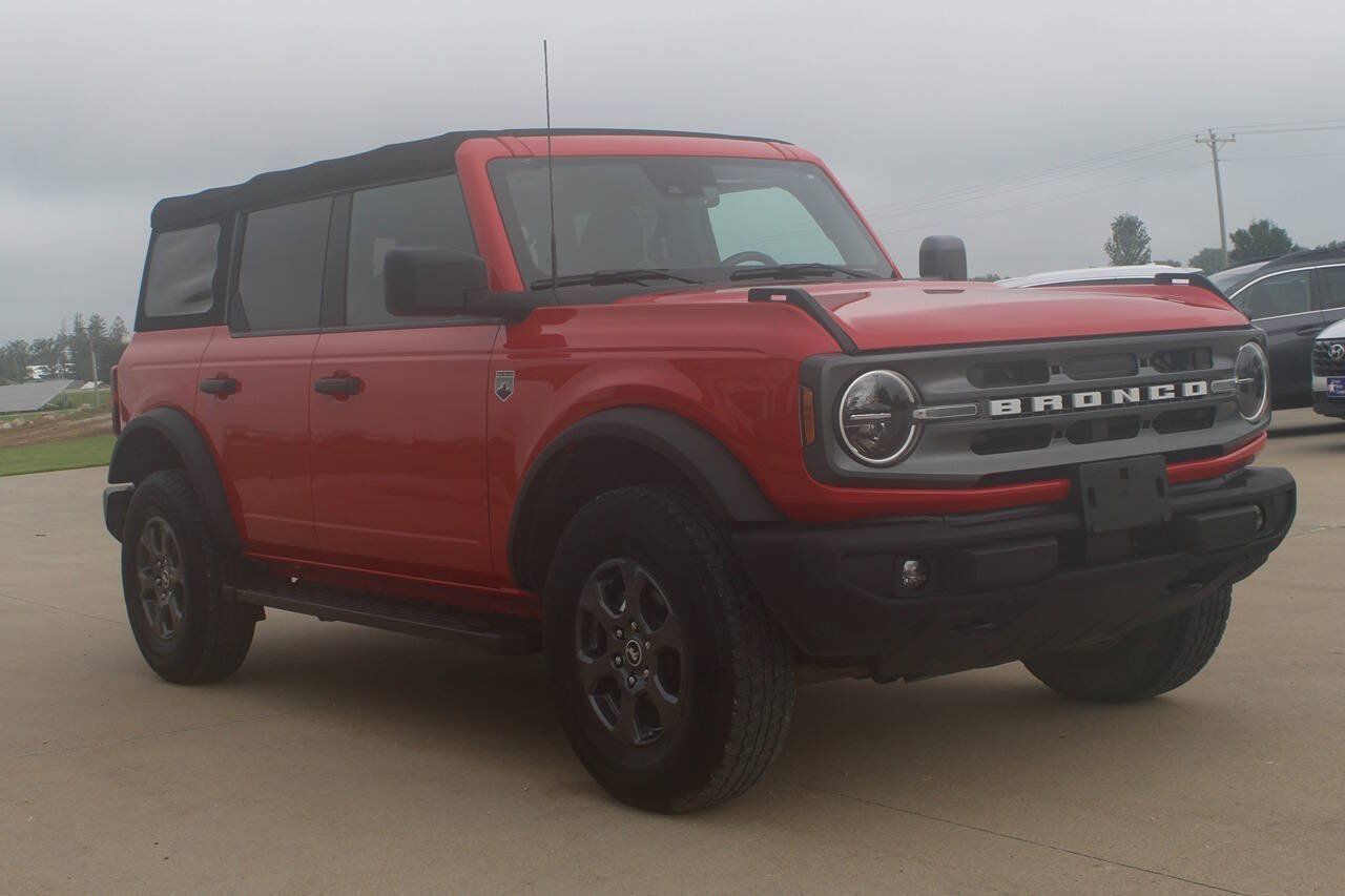 Used 2022 Ford Bronco Big Bend AWD/4WD image 3