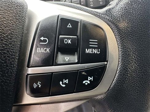 Used 2020 Ford Explorer XLT w/ Comfort Package image 24