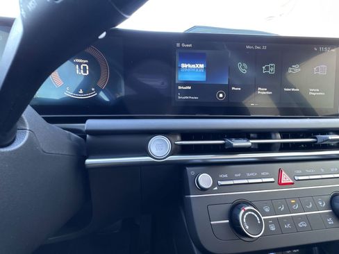 New 2026 Hyundai Tucson SE image 15