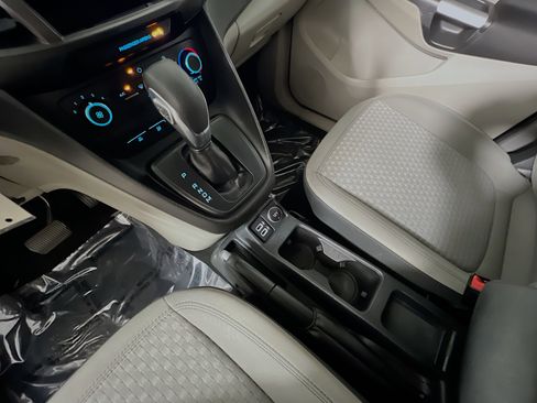 Used 2019 Ford Transit Connect XLT FWD image 25