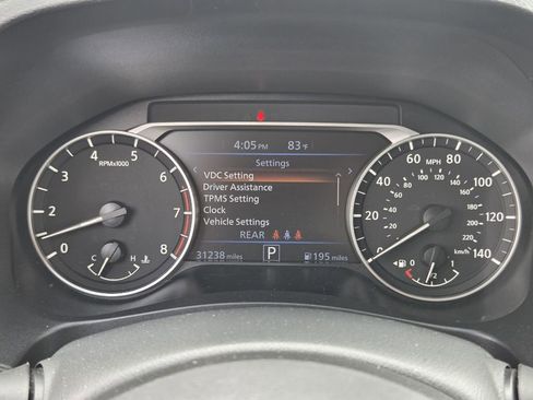 Used 2025 Nissan Altima 2.5 SV FWD image 26