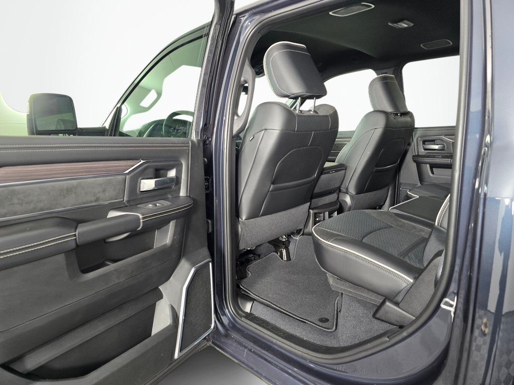 New 2026 RAM 2500 Laramie w/ Night Edition AWD/4WD image 33