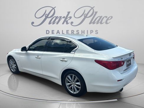 Used 2015 INFINITI Q50 RWD image 3