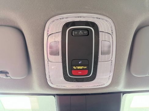 Used 2024 Hyundai Elantra SEL FWD image 51