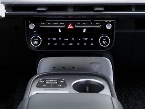 New 2026 Hyundai Ioniq 9 SEL AWD/4WD image 16