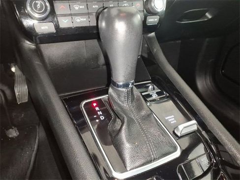 Used 2022 Jeep Compass Limited image 22