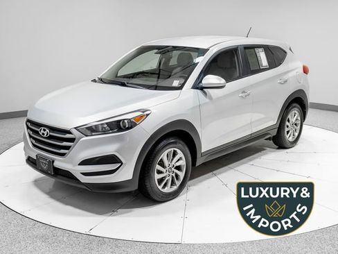 Used 2018 Hyundai Tucson SE AWD/4WD image 1