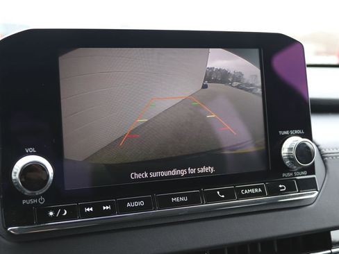 Used 2023 Mitsubishi Outlander ES image 25