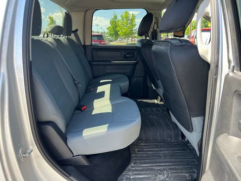 Used 2016 RAM 2500 Tradesman w/ Chrome Appearance Group AWD/4WD image 24