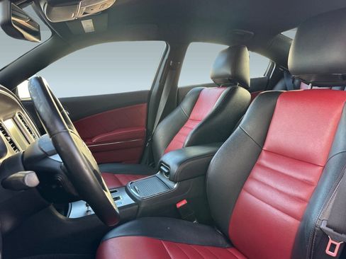 Used 2012 Dodge Charger R/T image 5