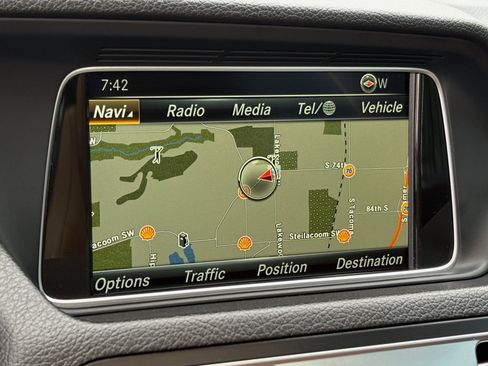 Used 2016 Mercedes-Benz E 550 Coupe w/ Premium 2 Package image 55