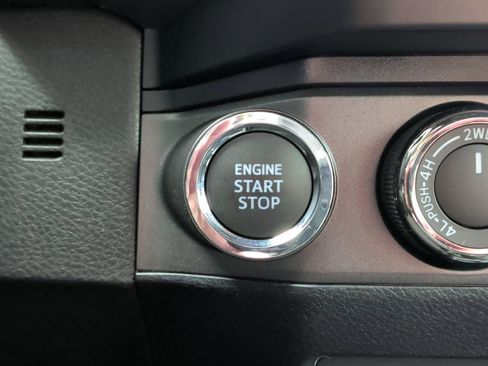 Used 2023 Toyota Tacoma TRD Sport w/ Technology Package AWD/4WD image 21