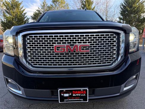 Used 2017 GMC Yukon Denali w/ Open Road Package image 65